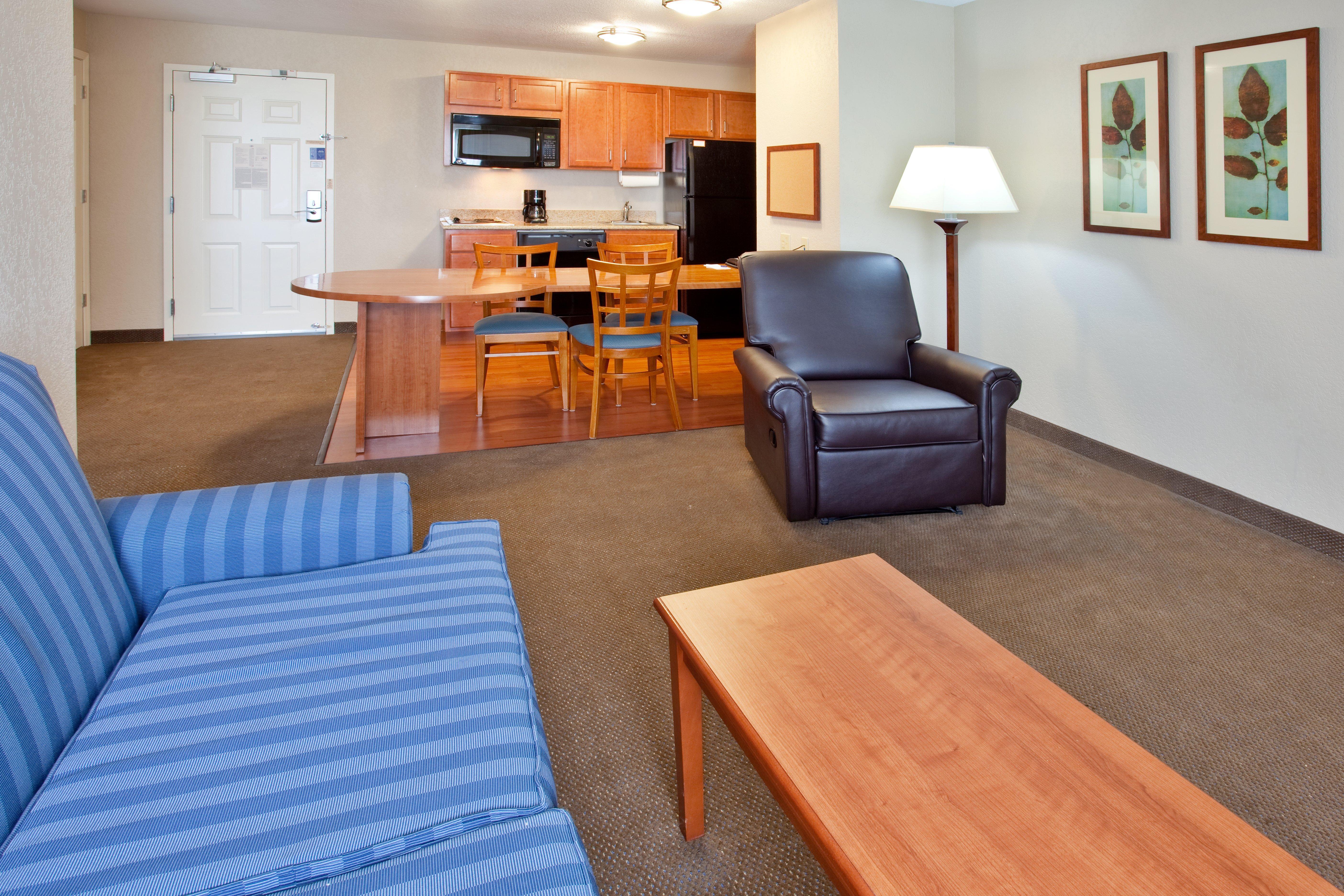 Candlewood Suites Elgin - Northwest Chicago By Ihg Екстер'єр фото